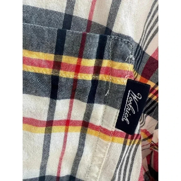 Woolrich short sleeve button up shirt plaid extra large - Picture 4 of 7